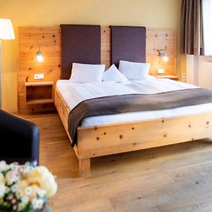 Standard Zimmer mit Kingsize-Bett